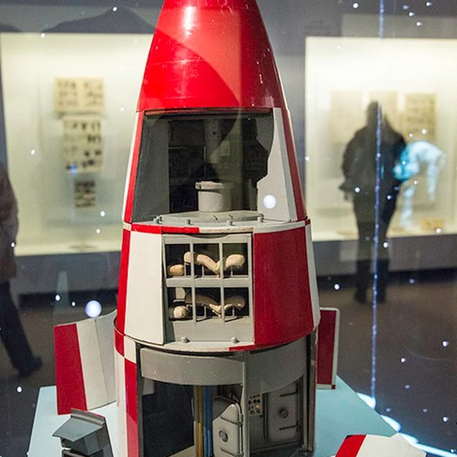 fusée lunaire d’Objectif Lune (TINTIN)